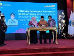 Gubernur Pramono Anung Tandatangani Perjanjian Kinerja 2025 Pemprov DKI