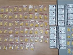 Permukaan Kedok Warkop dan Kosmetik, Obat Ilegal Dijual ke Pelajar