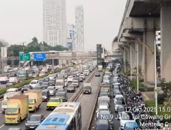 Transjakarta Koridor 9 dan 13 terlambat imbas adanya aksi di Trans7