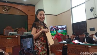 Nikita Mirzani Ungkap Kekecewaan, Bantah Tuduhan Pemerasan dan TPPU
